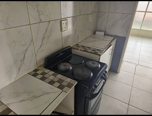 1 BEDROOM APARTMENT FOR SALE IN MUCKLENEUK